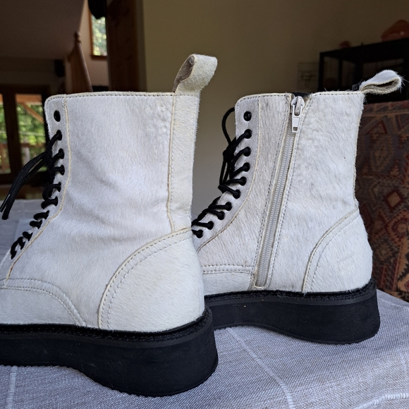 MNG Boots,  pony white leather - Picture 8 of 8